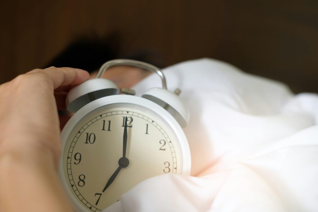 Regulate Your Sleep Patterns Naturally